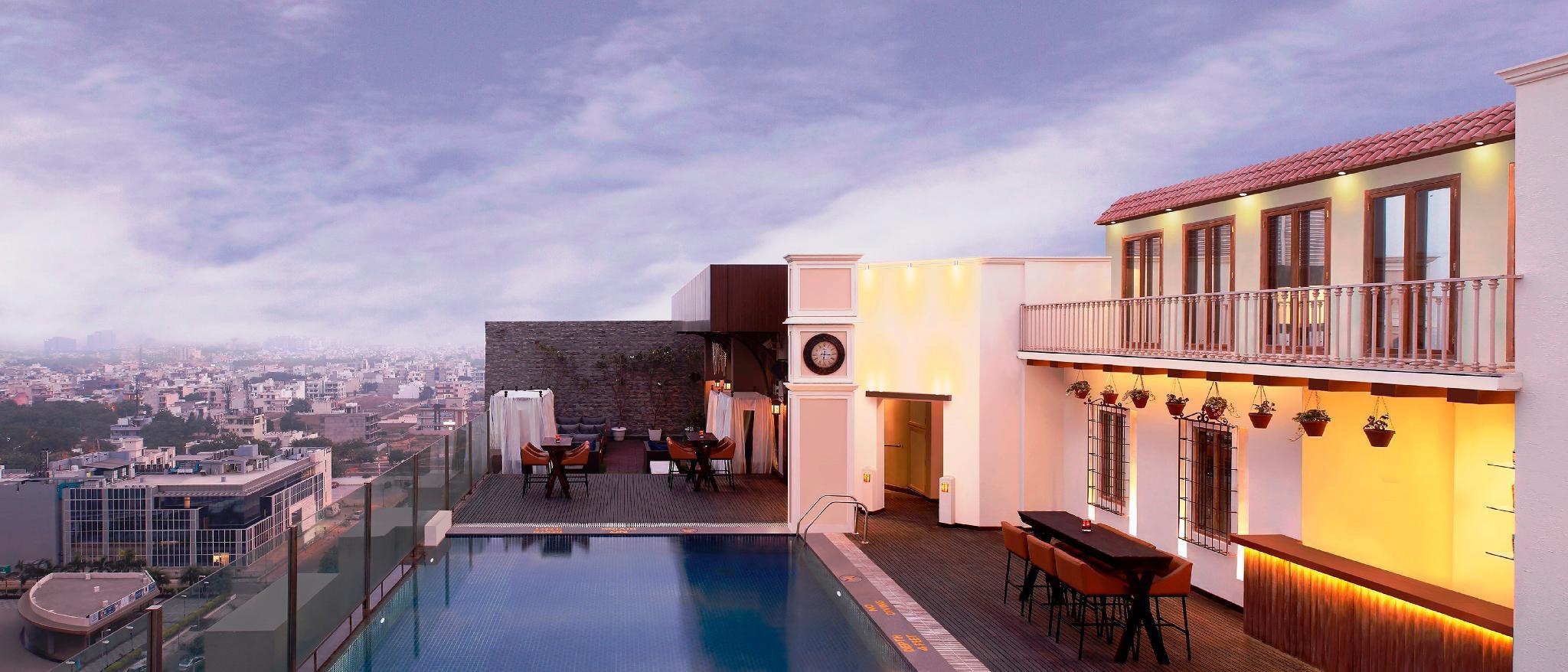 Doubletree By Hilton Gurugram Baani Square Hotel Gurgáon Kültér fotó